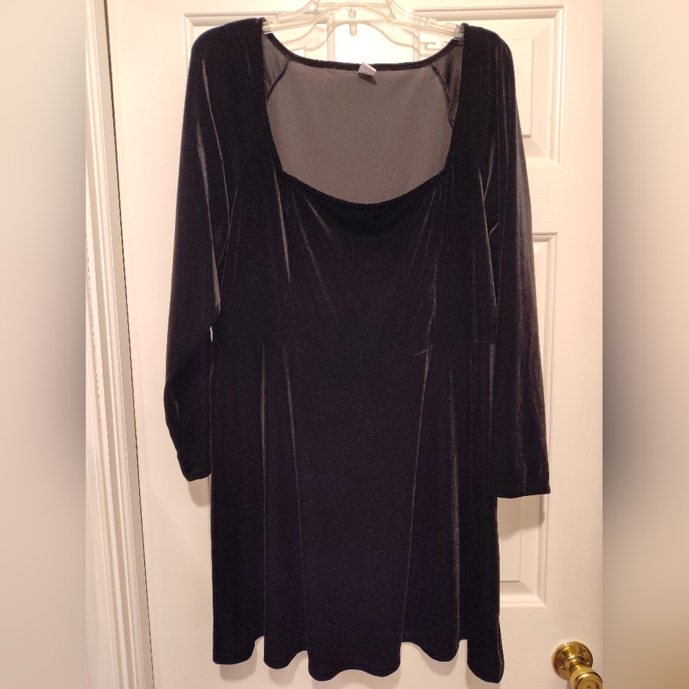 Old Navy Black Velvet Dress
